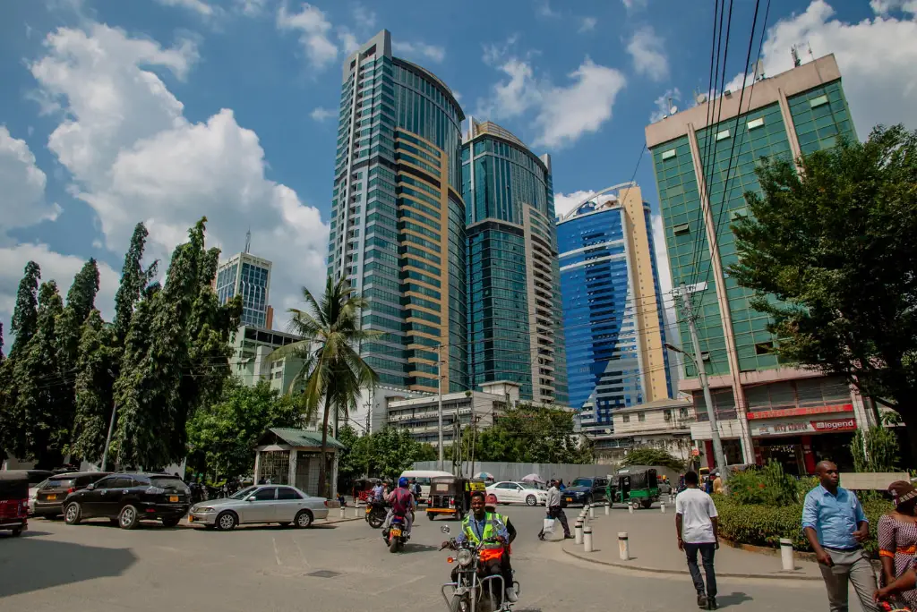 10-day-katavi-mahale-gombe-safari-itinerary1