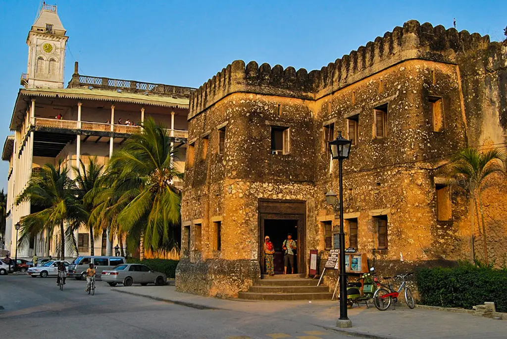 11-day-tanzania-safari-zanzibar-beach7