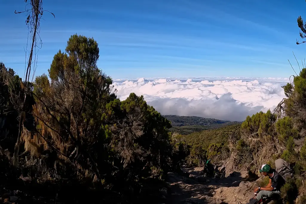3-day-mount-meru-trek-itinerary3
