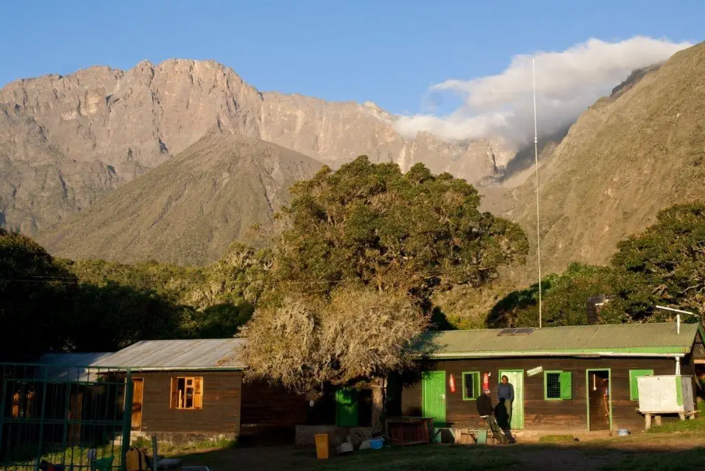 4-day-mount-meru-trek-tanzania-itinerary3