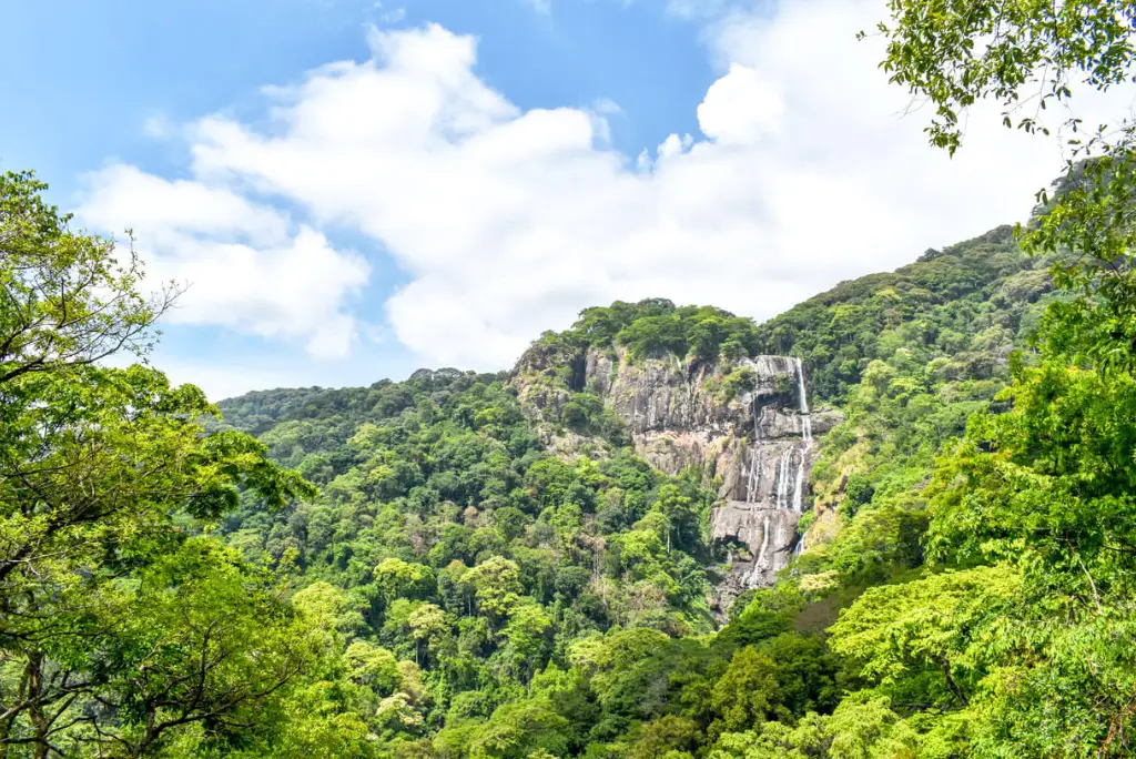Sanje Waterfalls8