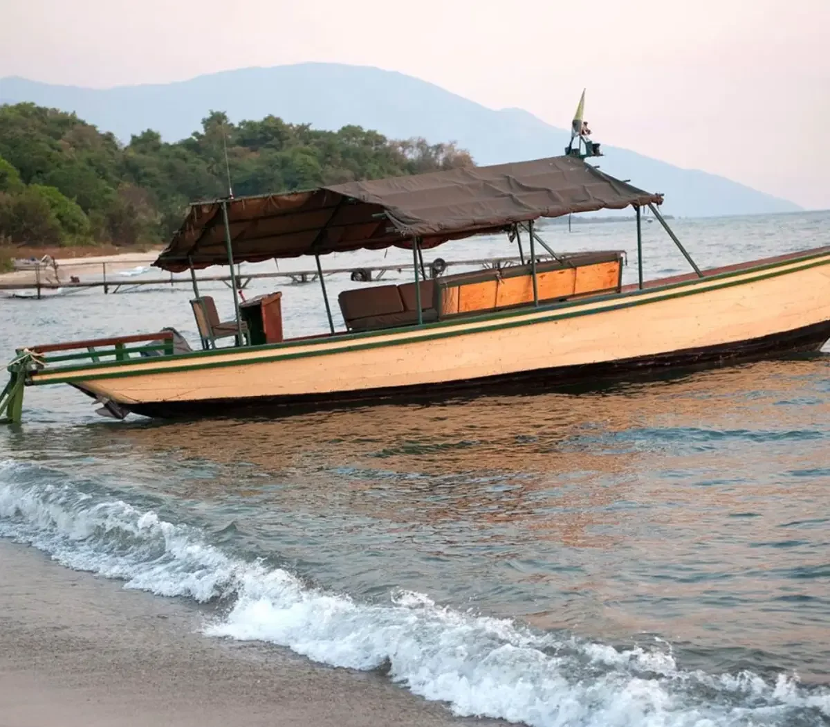 Boat Safari Trips5